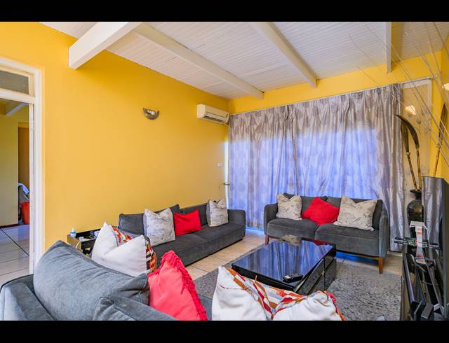 3 BEDROOM APARTMENT FOR SALE IN ASHLEY